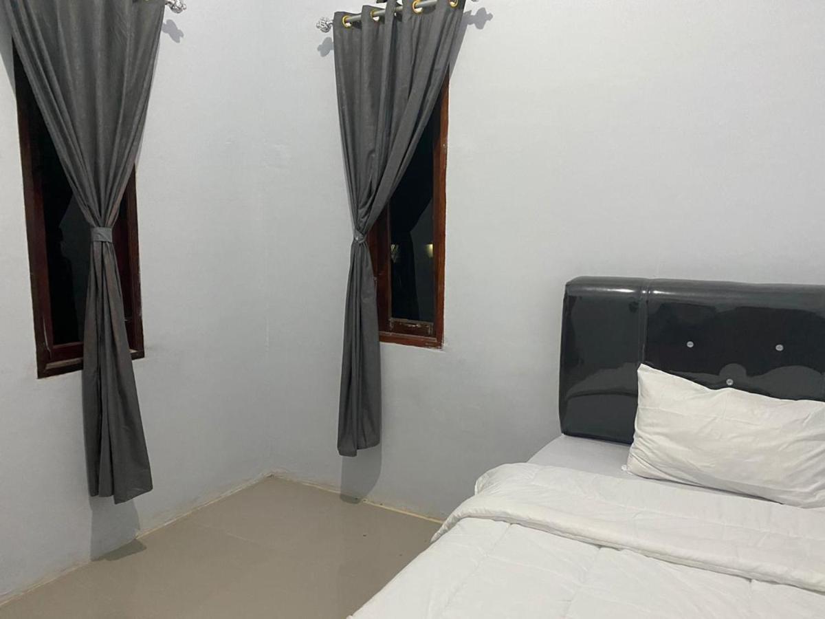 Khalisa Home Syariah Pontianak Eksteriør billede