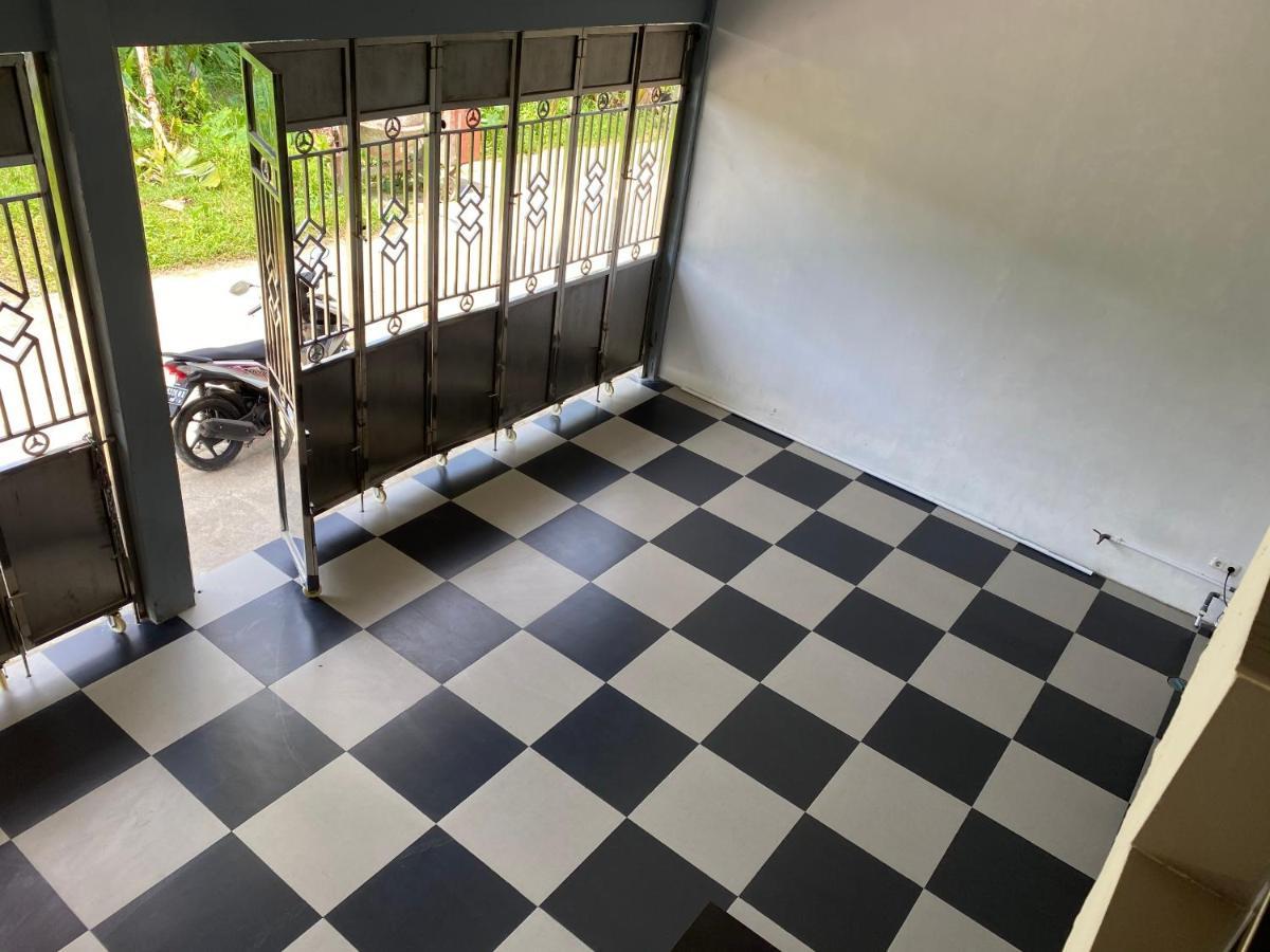 Khalisa Home Syariah Pontianak Eksteriør billede